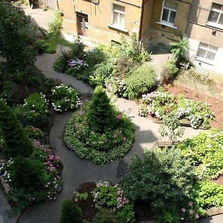 Spacious Elegance In The Heart Of Old Town Praga Esterno foto