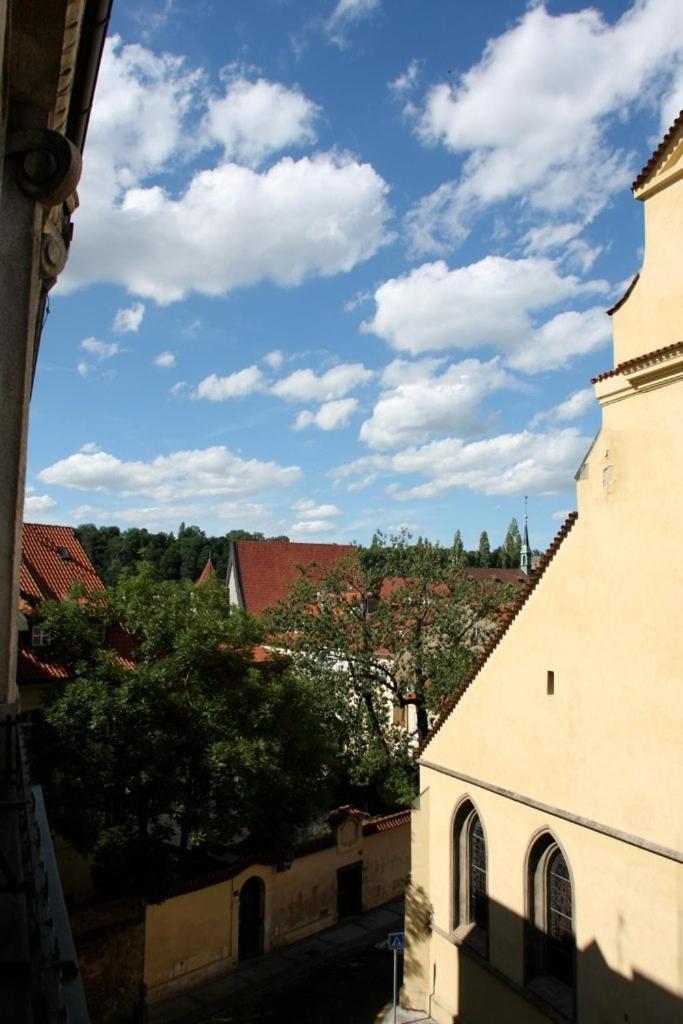 Spacious Elegance In The Heart Of Old Town Praga Esterno foto